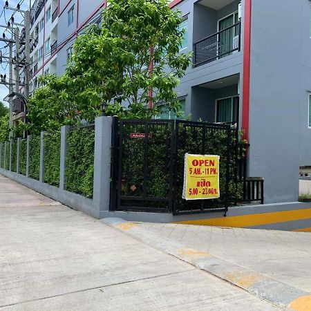 Trio Gems Condo Pattaya, Thailand Pantai Jomtien Luaran gambar