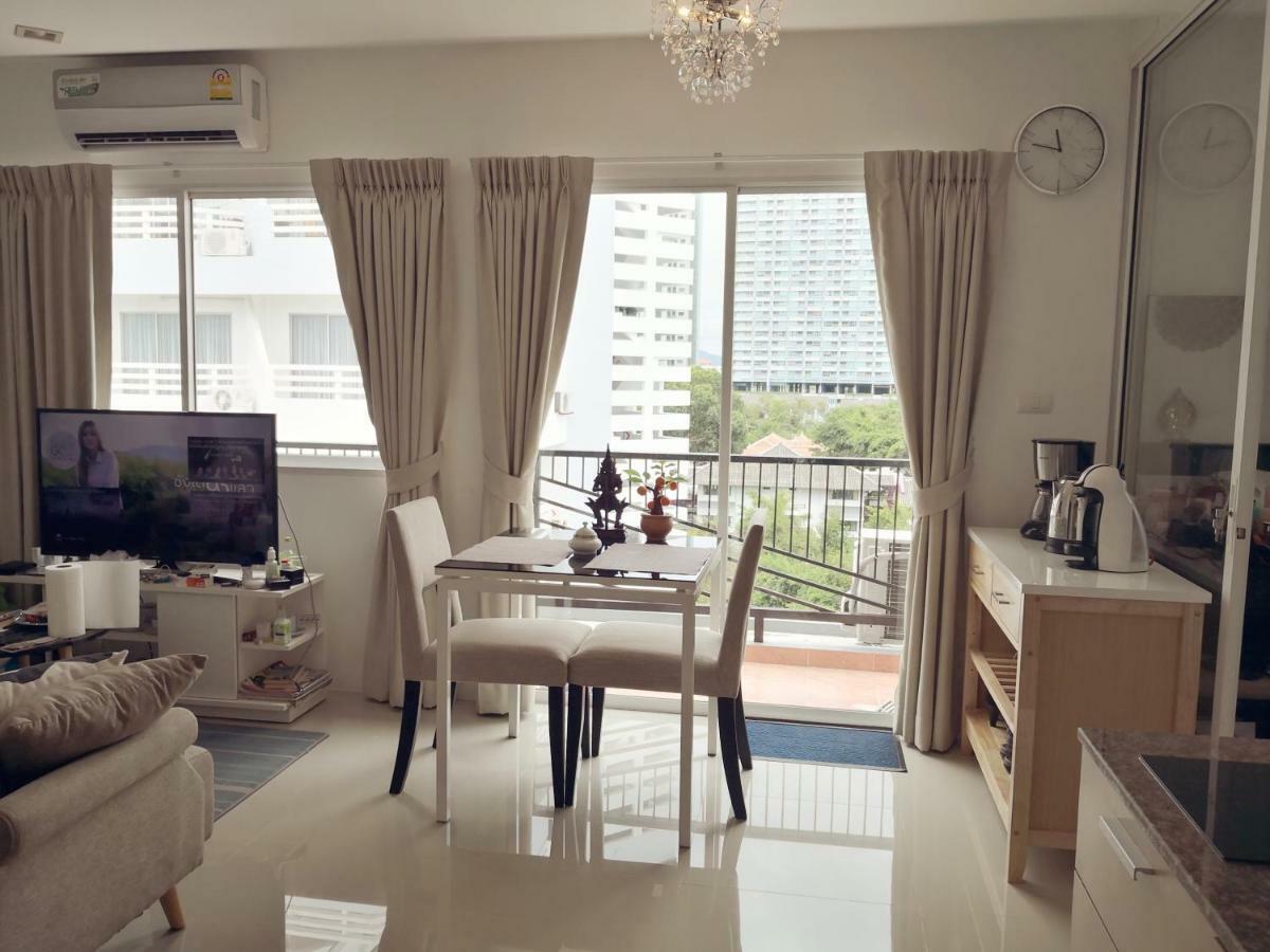 Trio Gems Condo Pattaya, Thailand Pantai Jomtien Luaran gambar